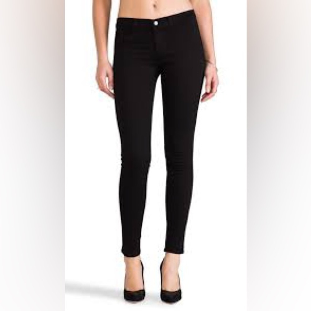 J Brand | Hewson Mid Rise Jeans